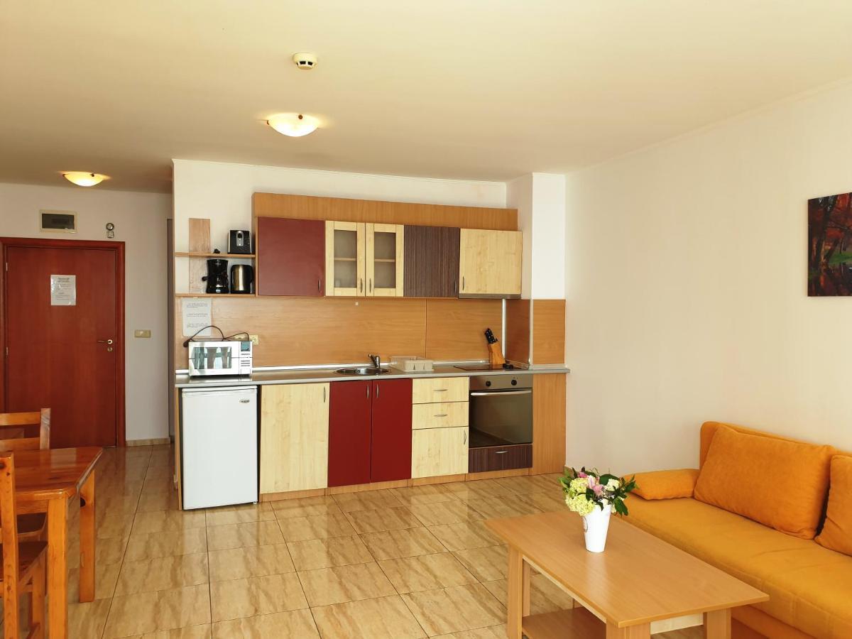 Апарт отель Dolce Vita Apart Complex Свети-Влас Экстерьер фото