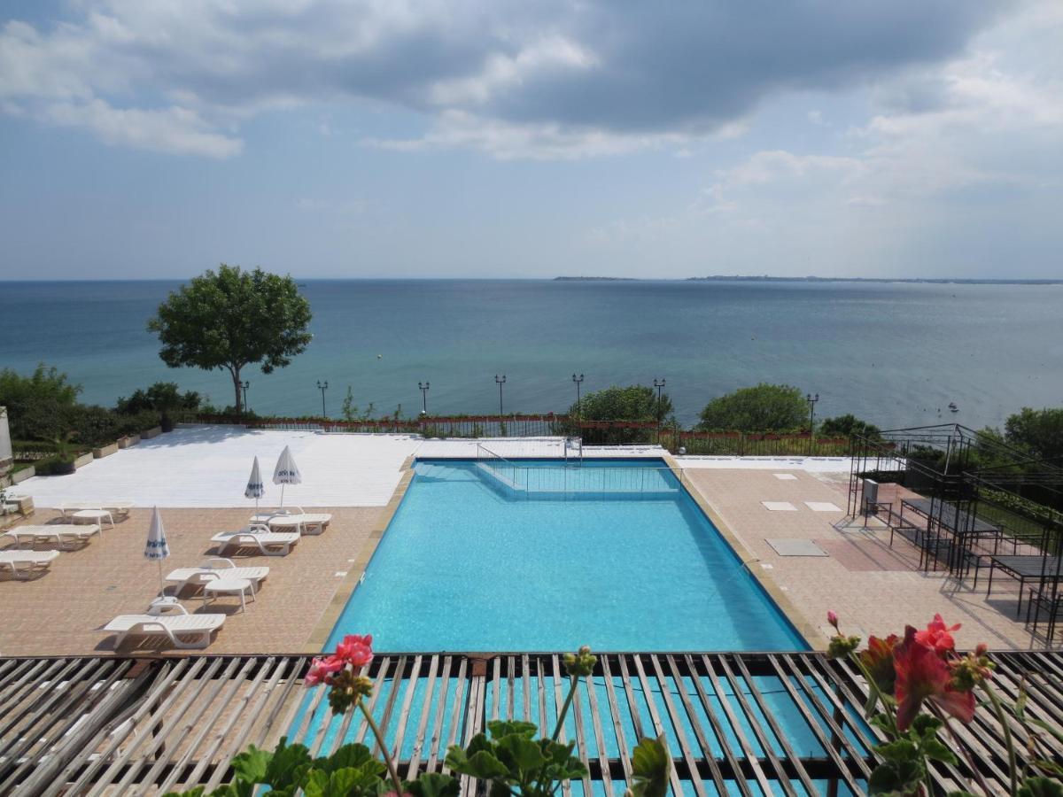 Апарт отель Dolce Vita Apart Complex Свети-Влас Экстерьер фото